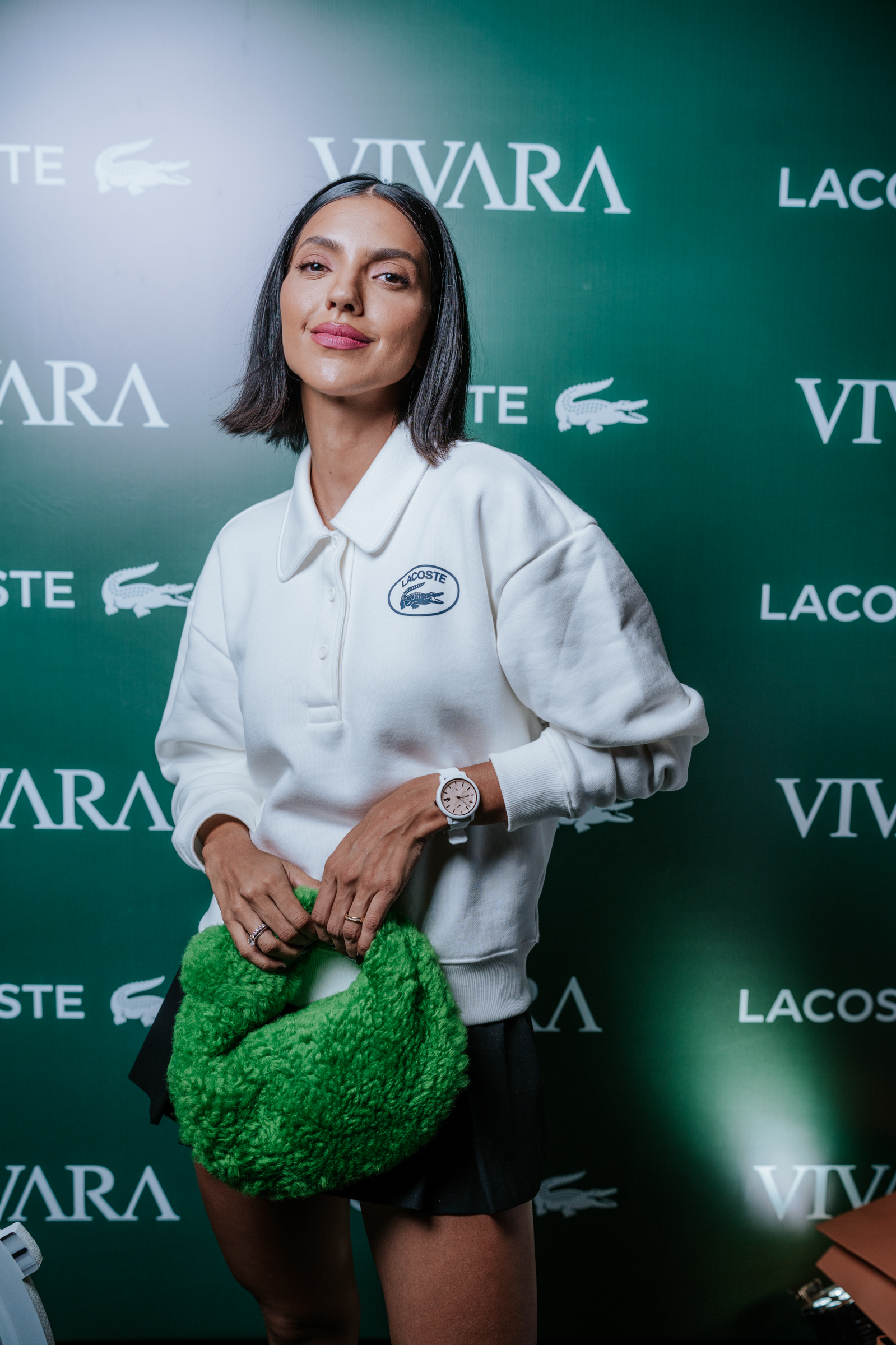 Look feminino Lacoste